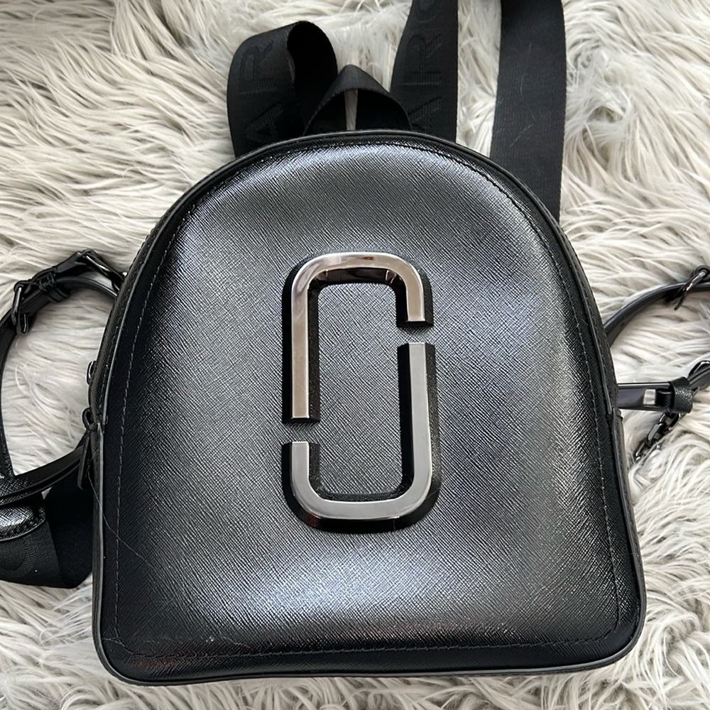 Marc Jacob’s back back
